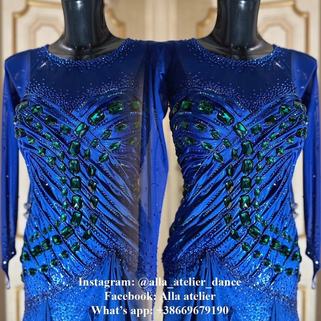 Adult Smooth dress