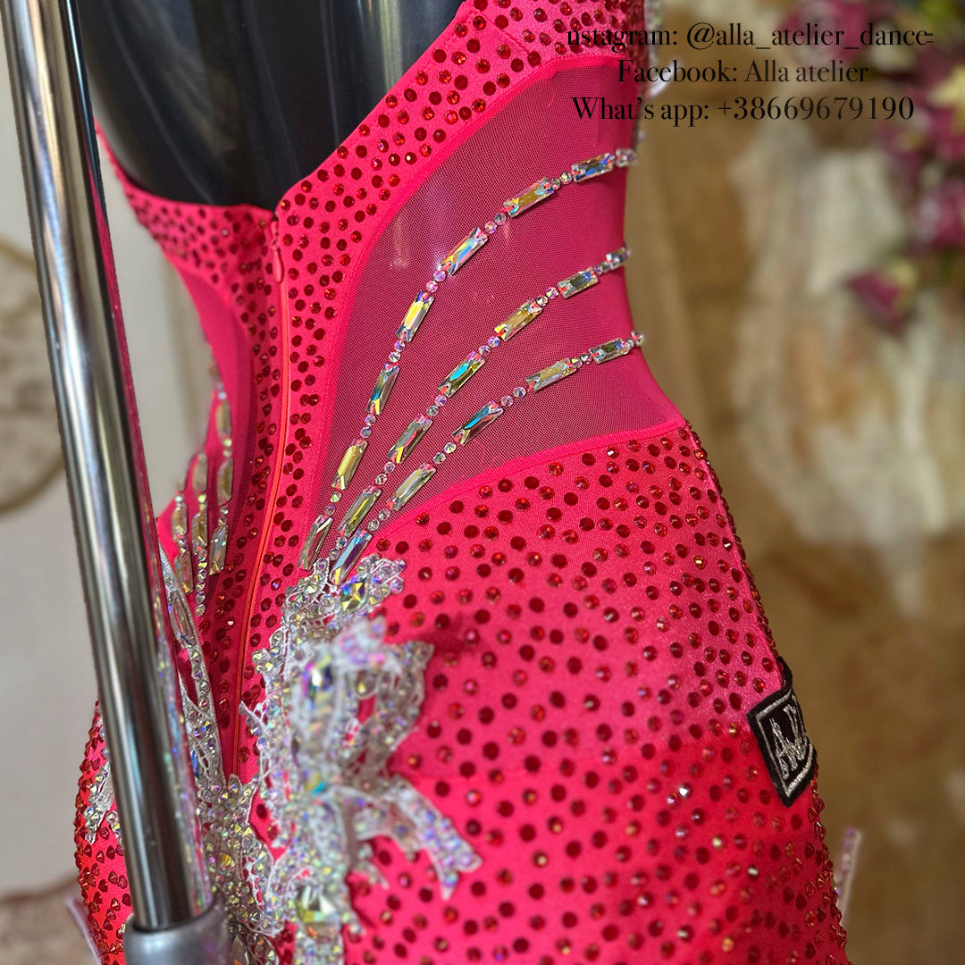 “The star of the floor” - Standard dress