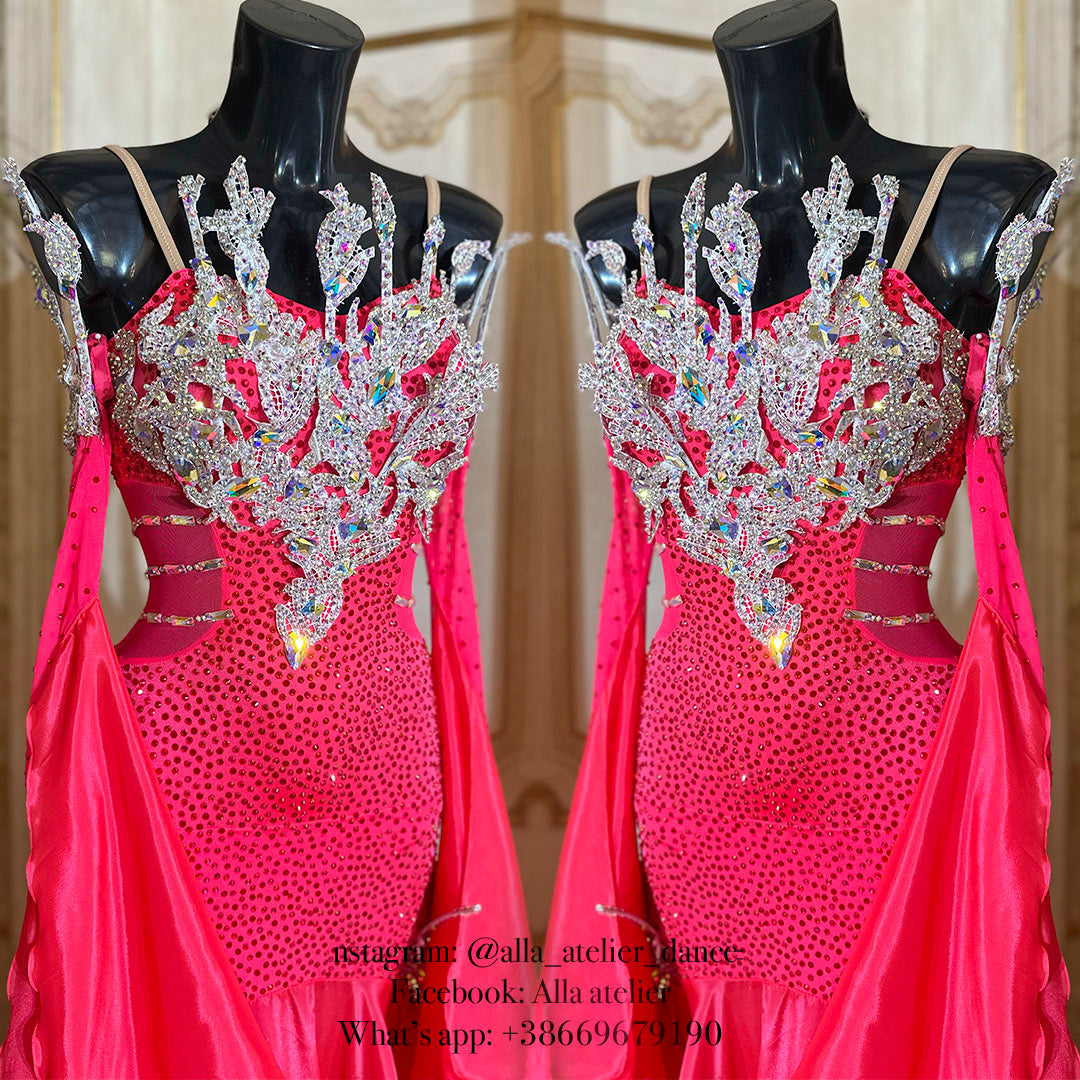 “The star of the floor” - Standard dress