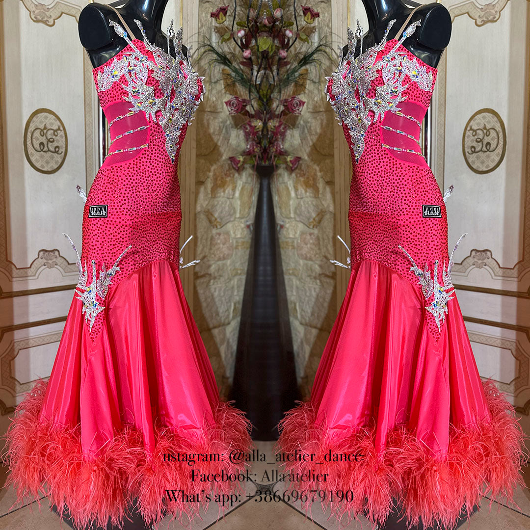 “The star of the floor” - Standard dress